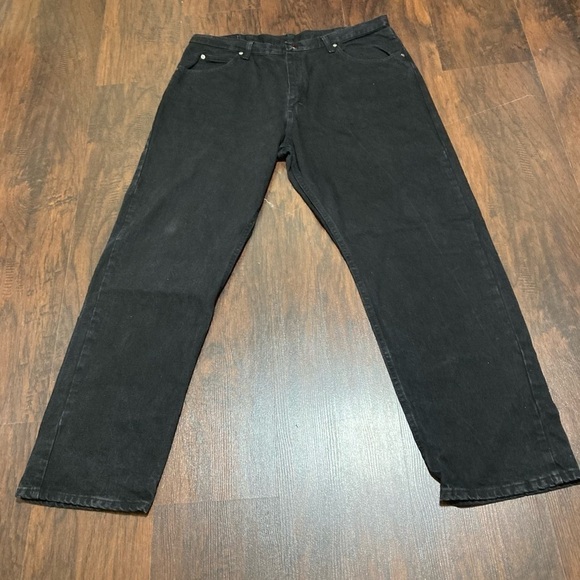 WRANGLER JEANS relaxed fit black denim size 38/32 vintage cowboys EUC - Picture 2 of 10